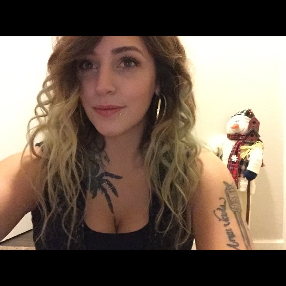 violetadrian